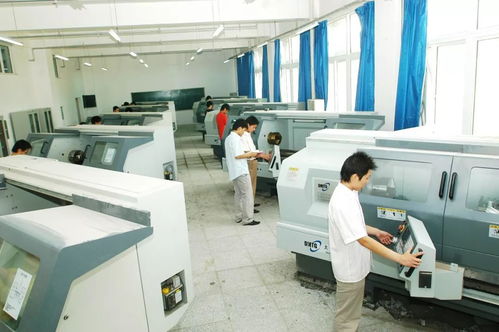 技藝雙全，大機(jī)械閃耀未來(lái)